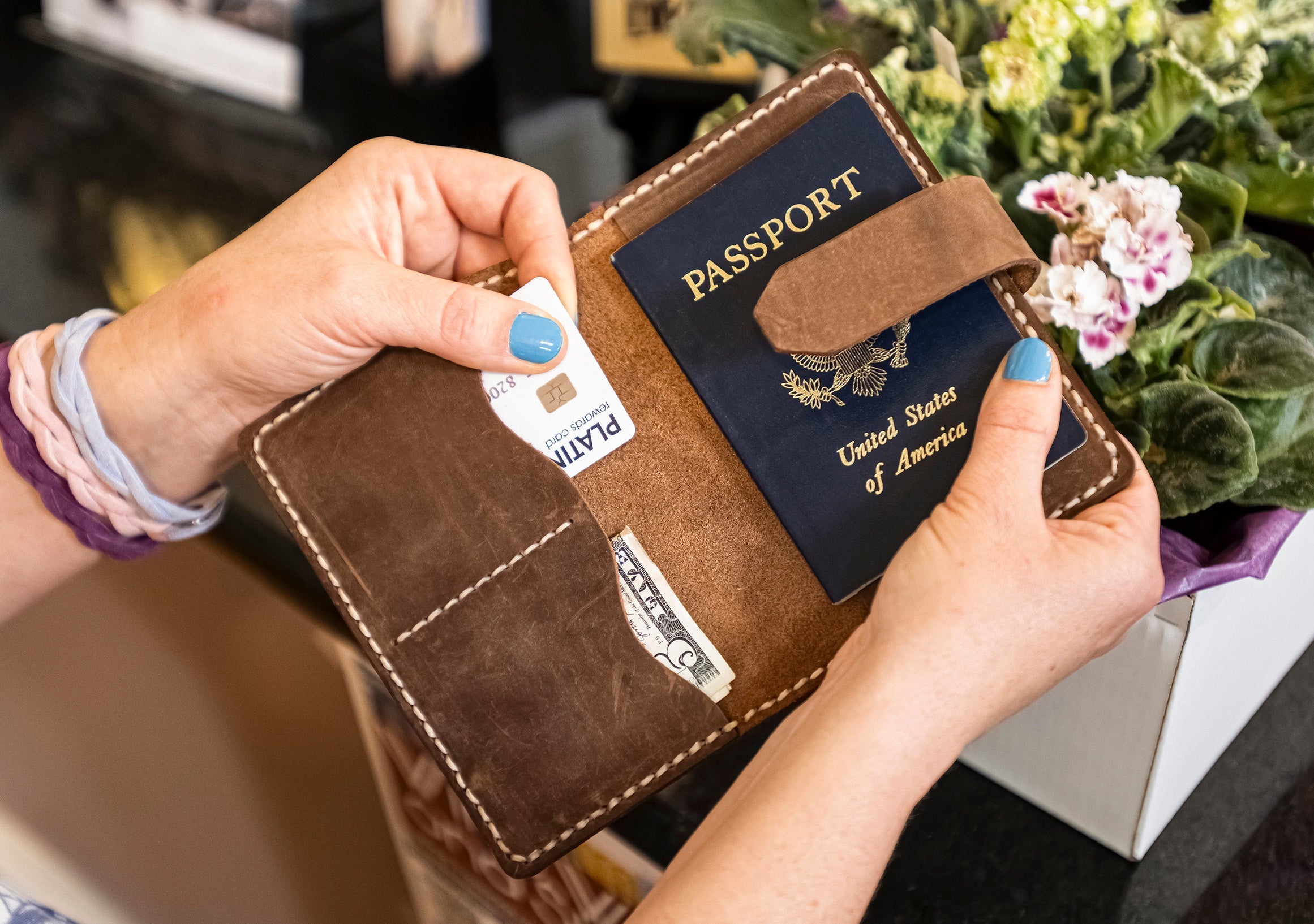 Leather Field Notes/Passport Cover Kit - Follow Along Assembly