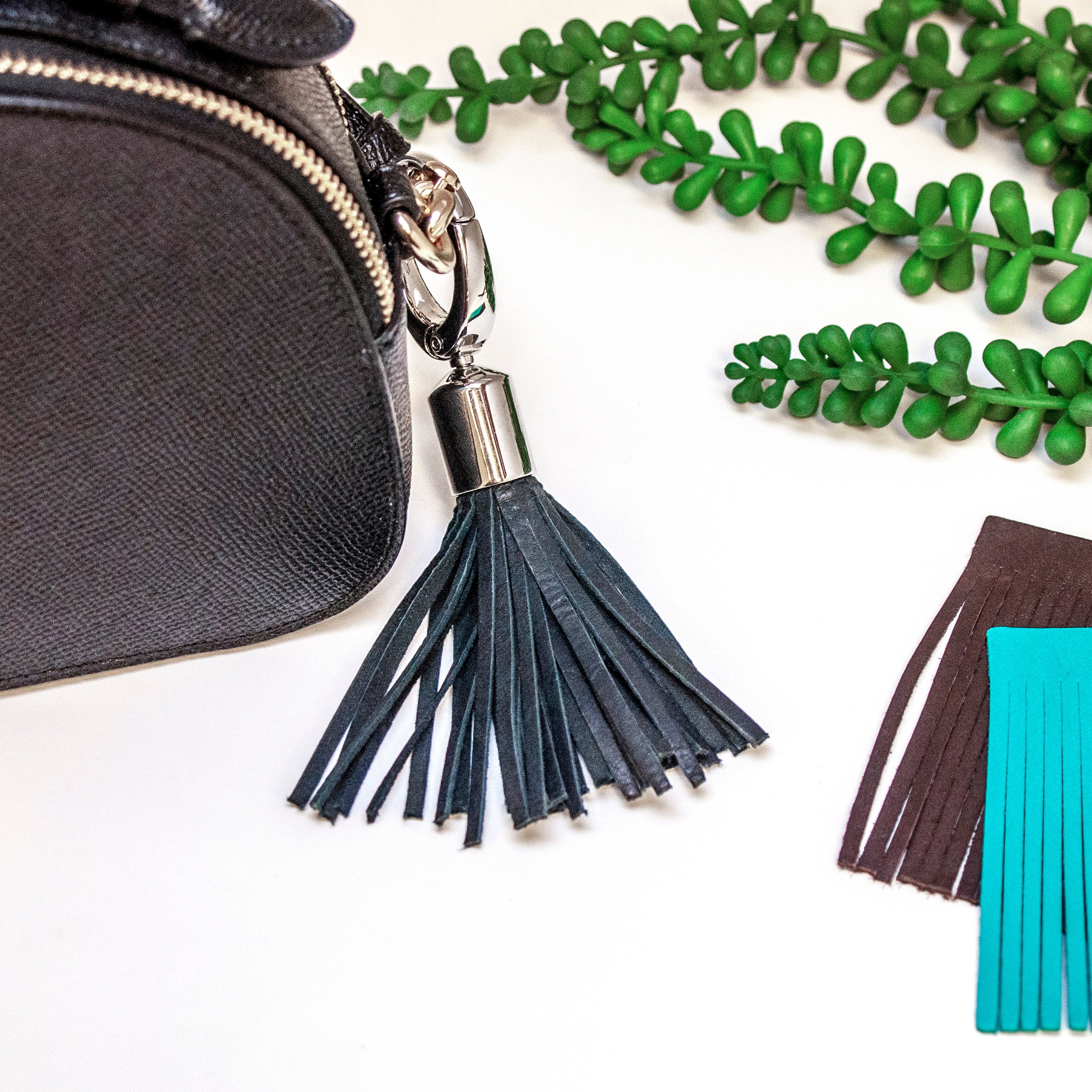 Tassel Clip