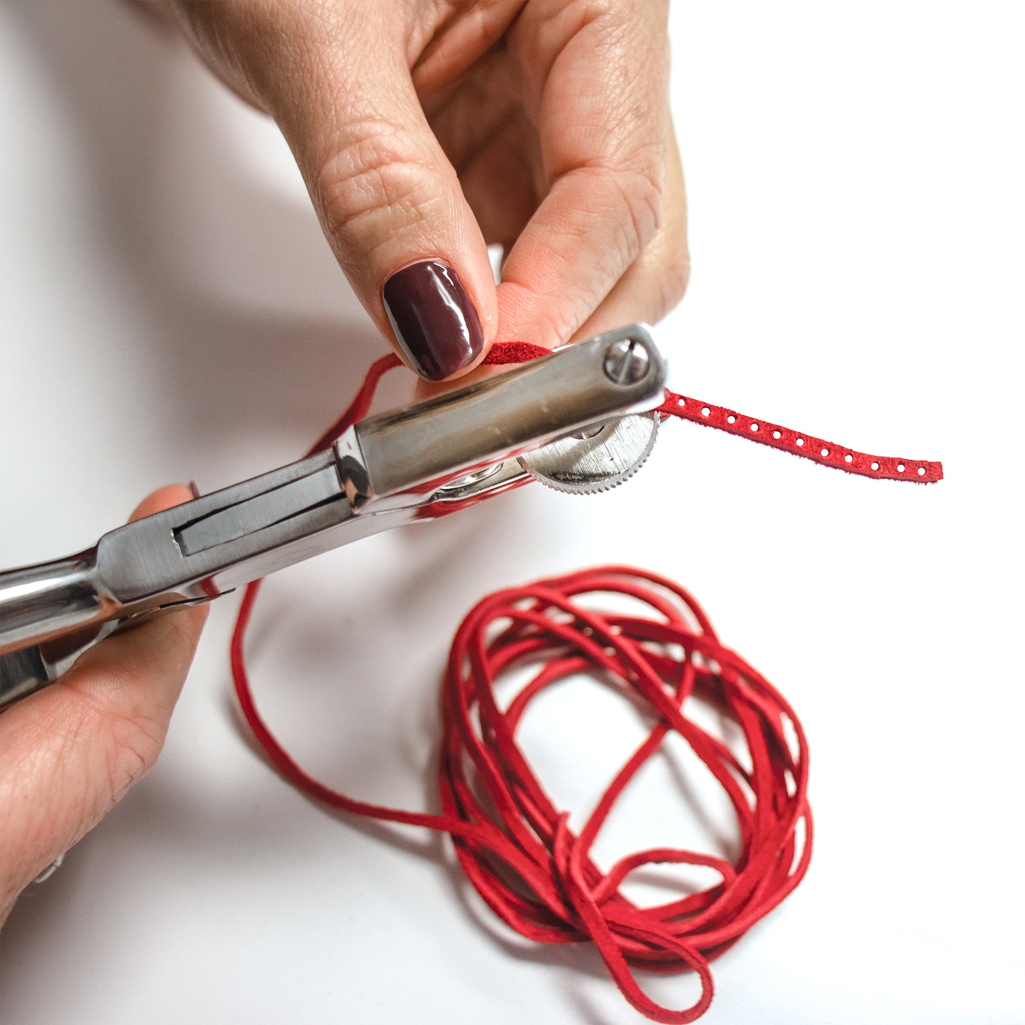 Suede Lace Spool, 1/8" x 25 yd