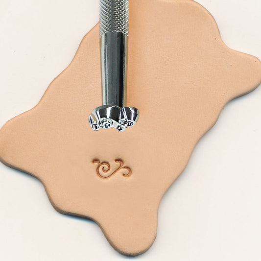 K156R - Scroll Stamp Right