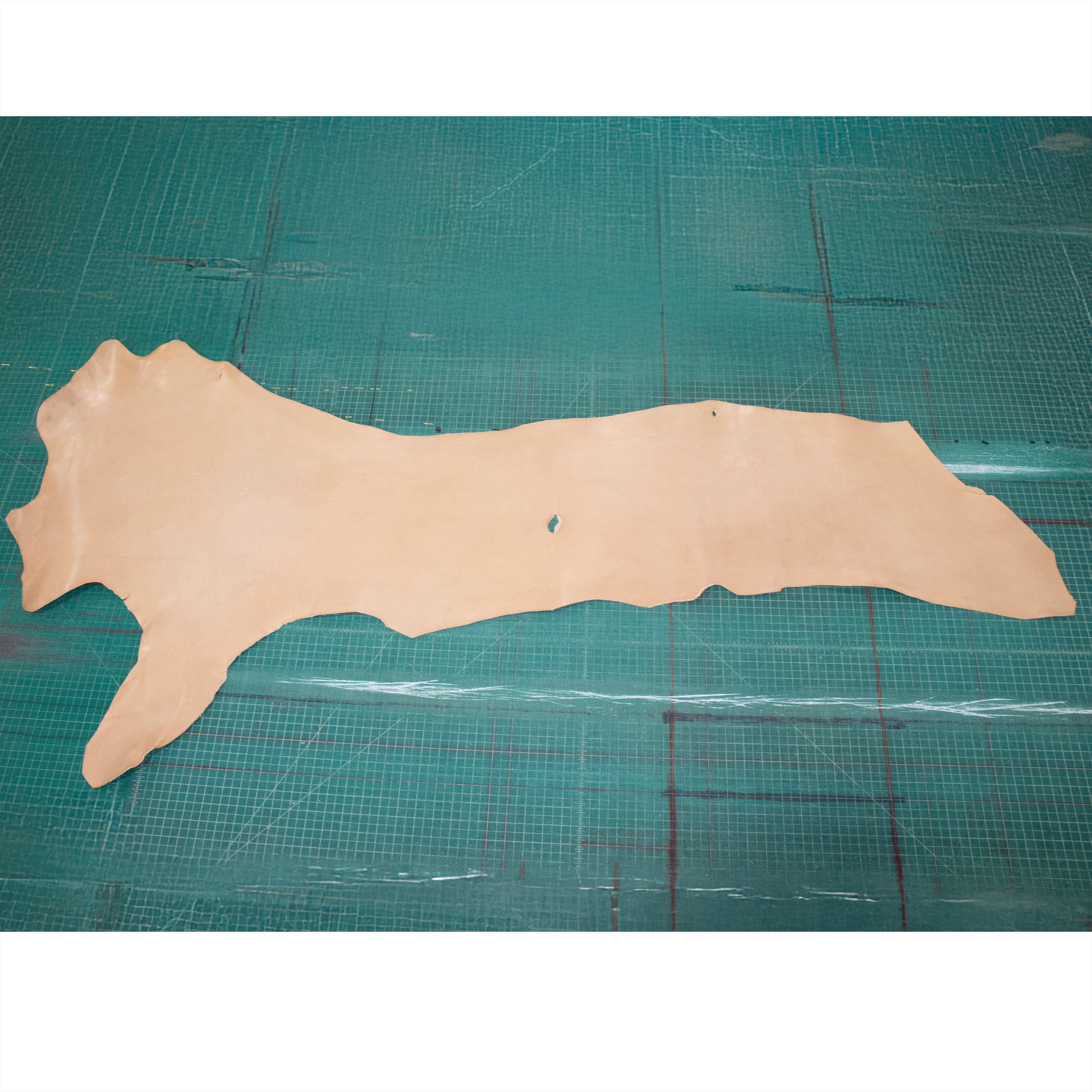 Premium Cowhide Belly, 4/6 oz