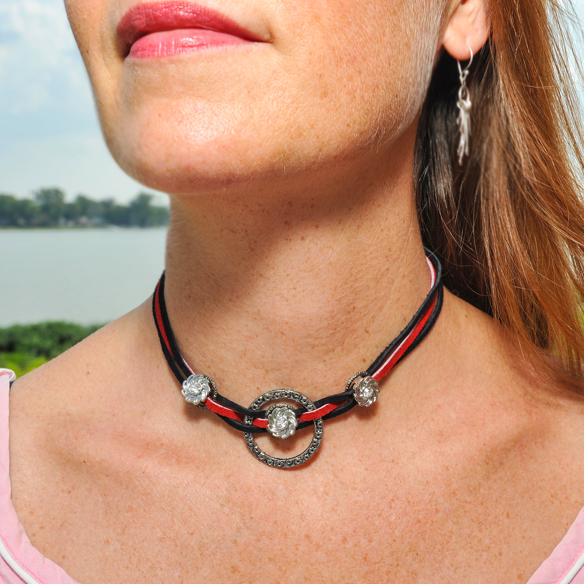 Suede Lace Spool, 1/8" x 25 yd